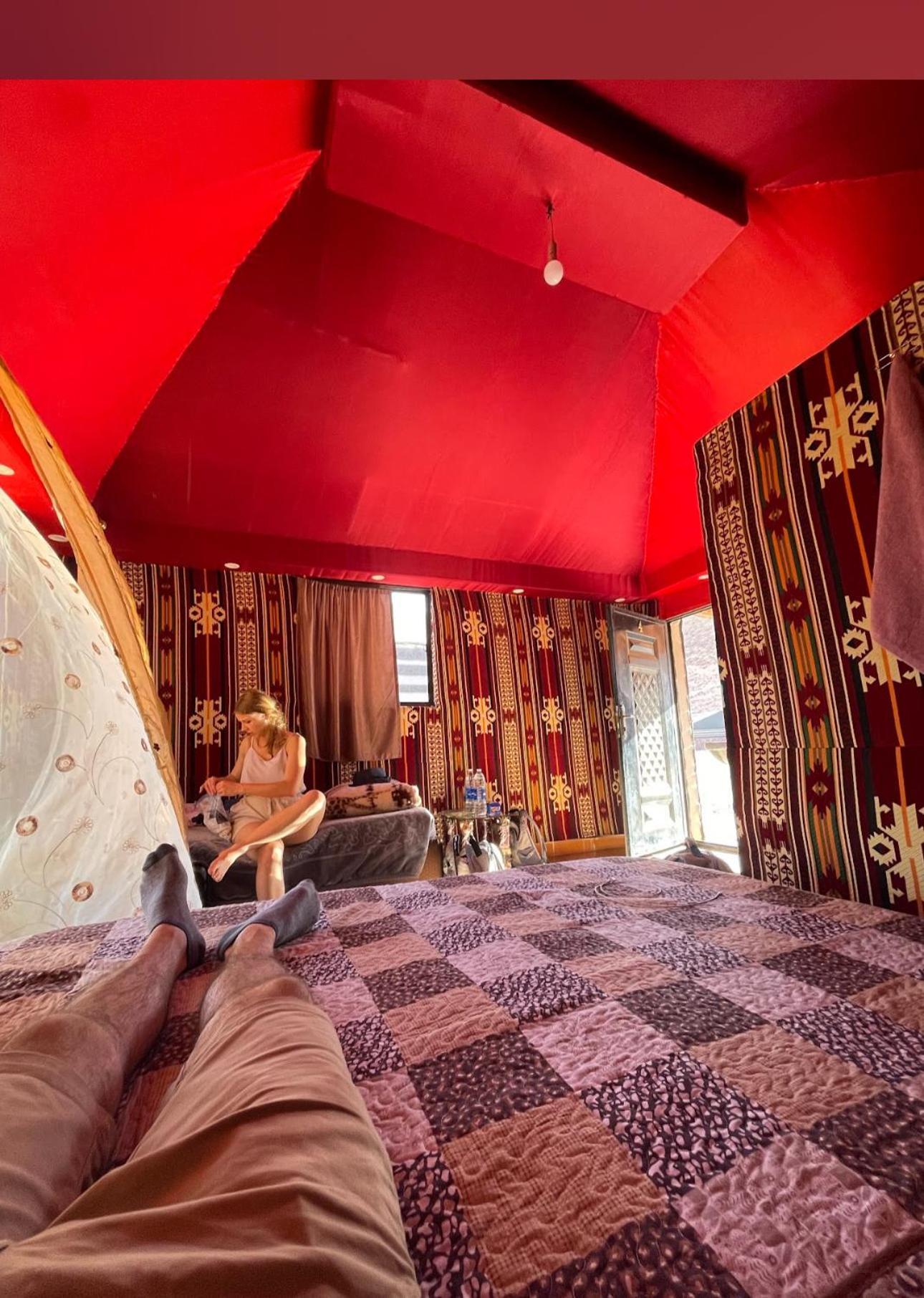 Hotel Rayyan Bedouin Life Camp à Wadi Rum Extérieur photo