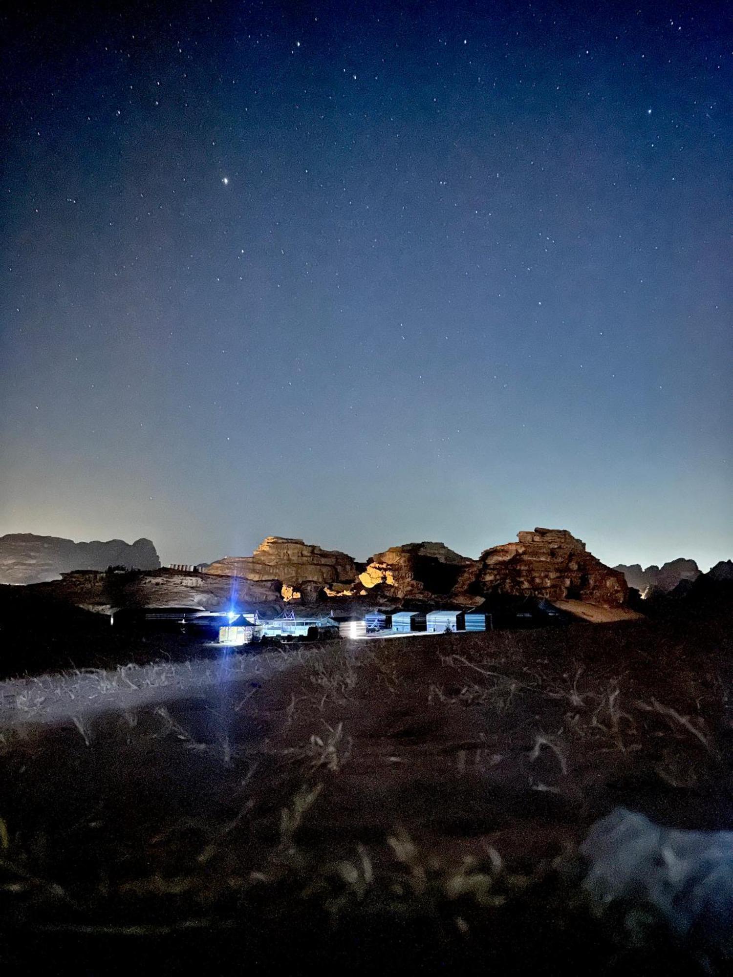 Hotel Rayyan Bedouin Life Camp à Wadi Rum Extérieur photo